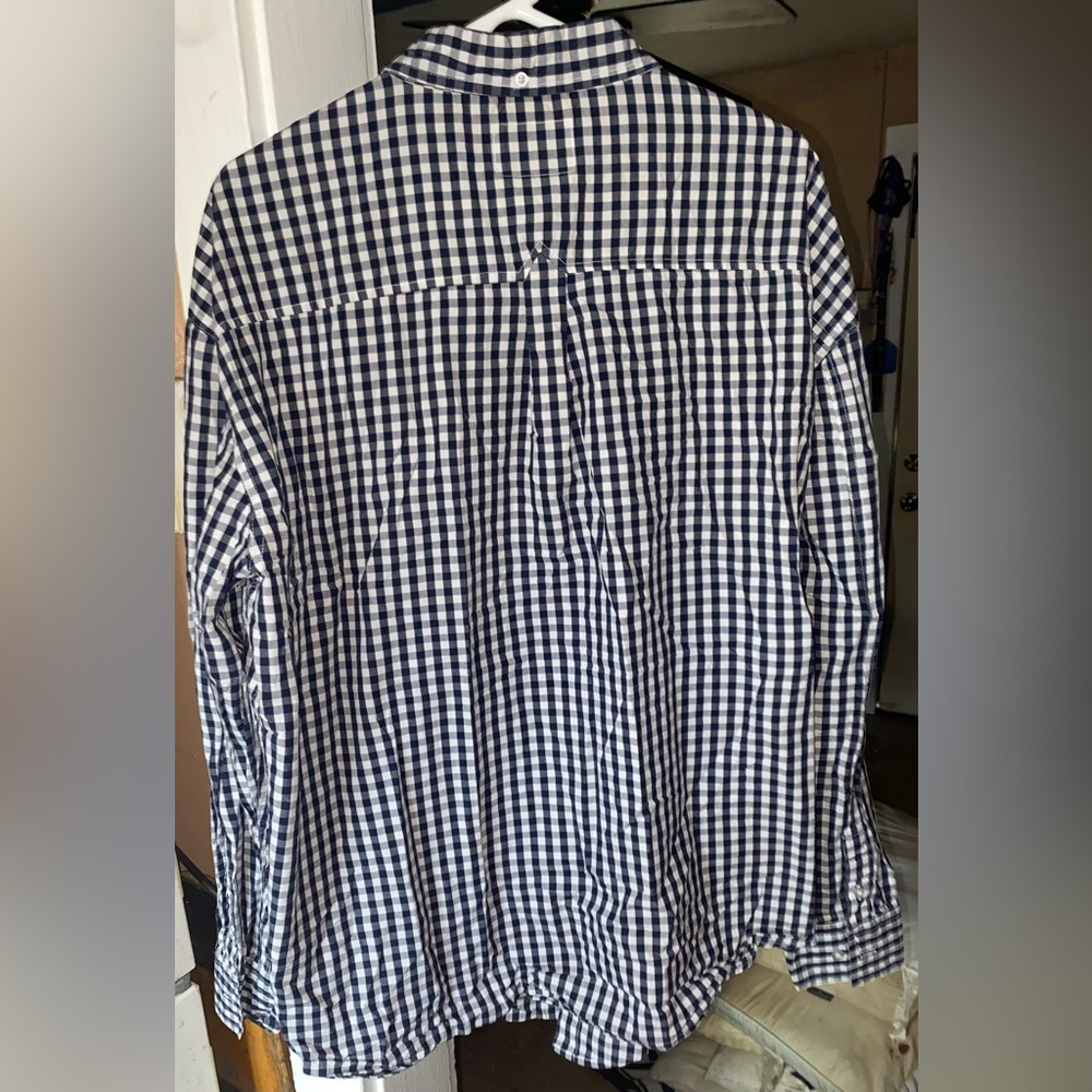 Staple shirt